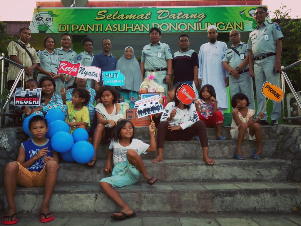 HUT ke 58 Jasa Raharja Kotamobagu Sambangi Panti Asuhan