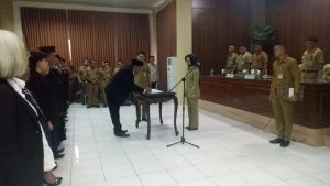 Bupati Bolmong Rolling 232 Kepala Sekolah