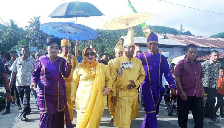 Sehan Landjar Hadiri Upacara Tulude di Dodap Pantai