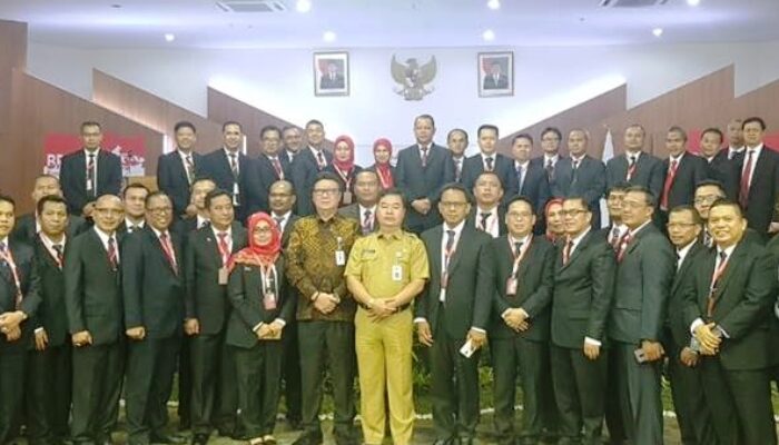 Sekwan Boltim Ikut Diklat PIM II di Jakarta