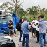 Diduga Illegal Truk Angkut Pasir Besi Dicegat Aparat Kecamatan dan Polsek Modayag