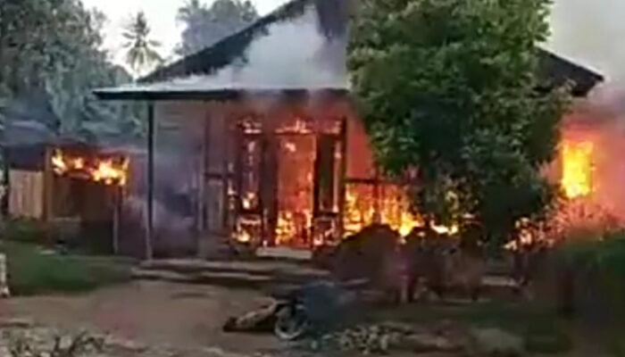 Satu Rumah Ludes Dilalap Api di Kelurahan Kobo Besar