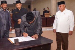Paripurna DPRD Bolmut Tetapkan Perda Pertanggungjawaban APBD Bolmut 2018