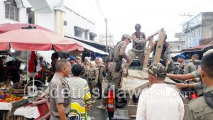 Sat Pol PP Kotamobagu Tertibkan Kawasan Pasar 23 Maret dan Serasi