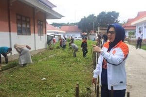 Tatong Pimpin Kerja Bhakti di RSUD Kotamobagu