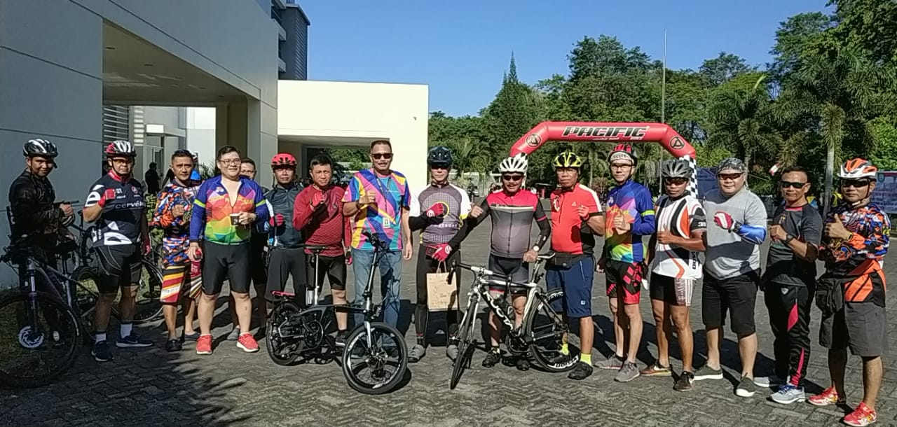 Bersama Arnavat Bike Community Polairud Sulut Giat Sabtu Sehat